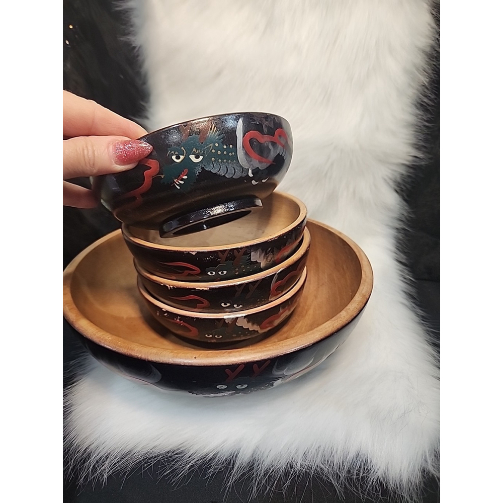 Vintage Japanese Hand Painted Wooden Salad Bowl Set 5 Pieces